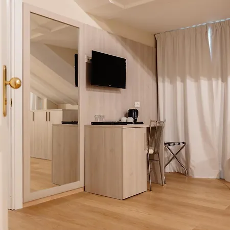 Due Palme Hotell